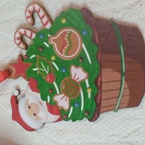 Bucherry Cupcake Santa & Christmas Ornament Wooden